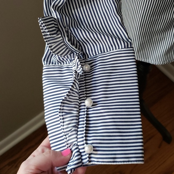 Striped Ruffle Cold Shoulder Blouse - Picture 5 of 8